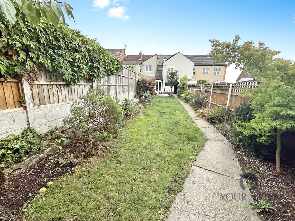 Property photo 3 of 13 Picture No. 21