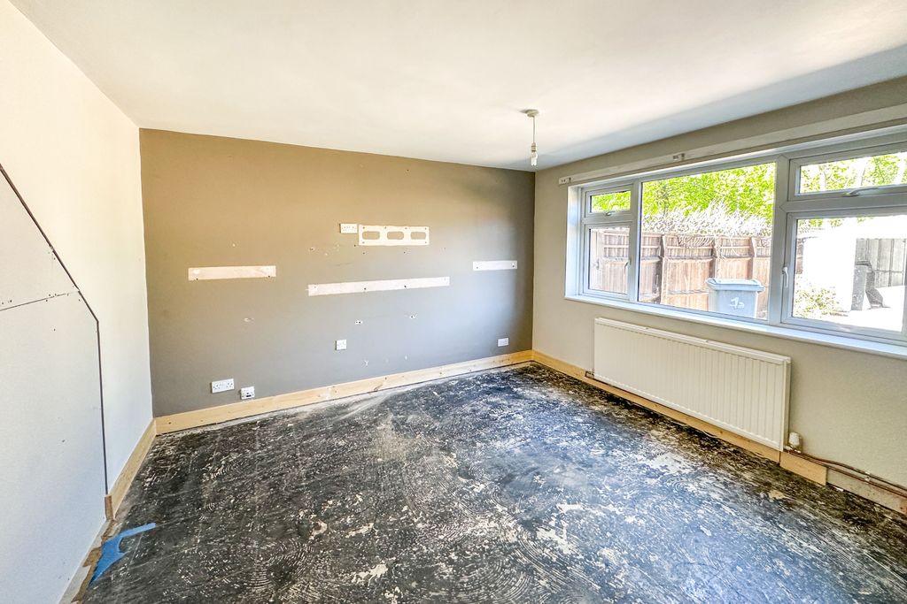 Property photo 3 of 15 1 Lime Walk, Colshaw Farm, Wilmslow, Cheshire, Sk9 2Hw