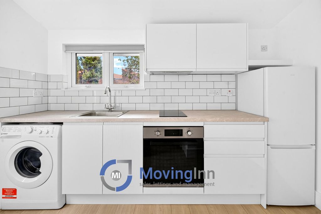 Property photo 1 of 18 Kitchen
