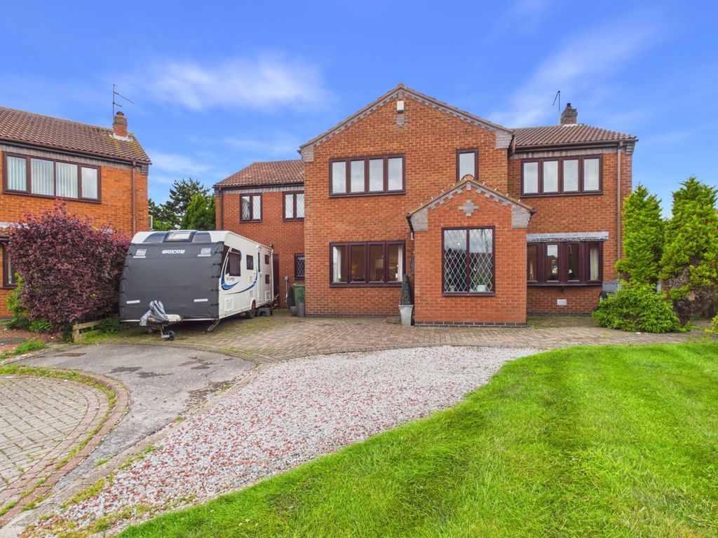 Property photo 1 of 29 5178934