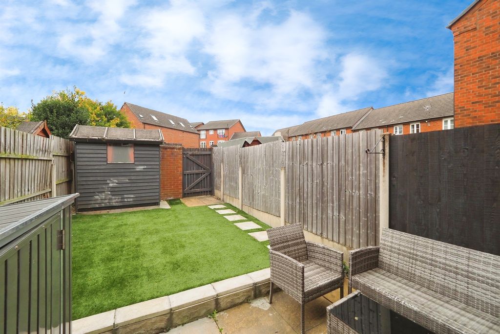 Property photo 3 of 16