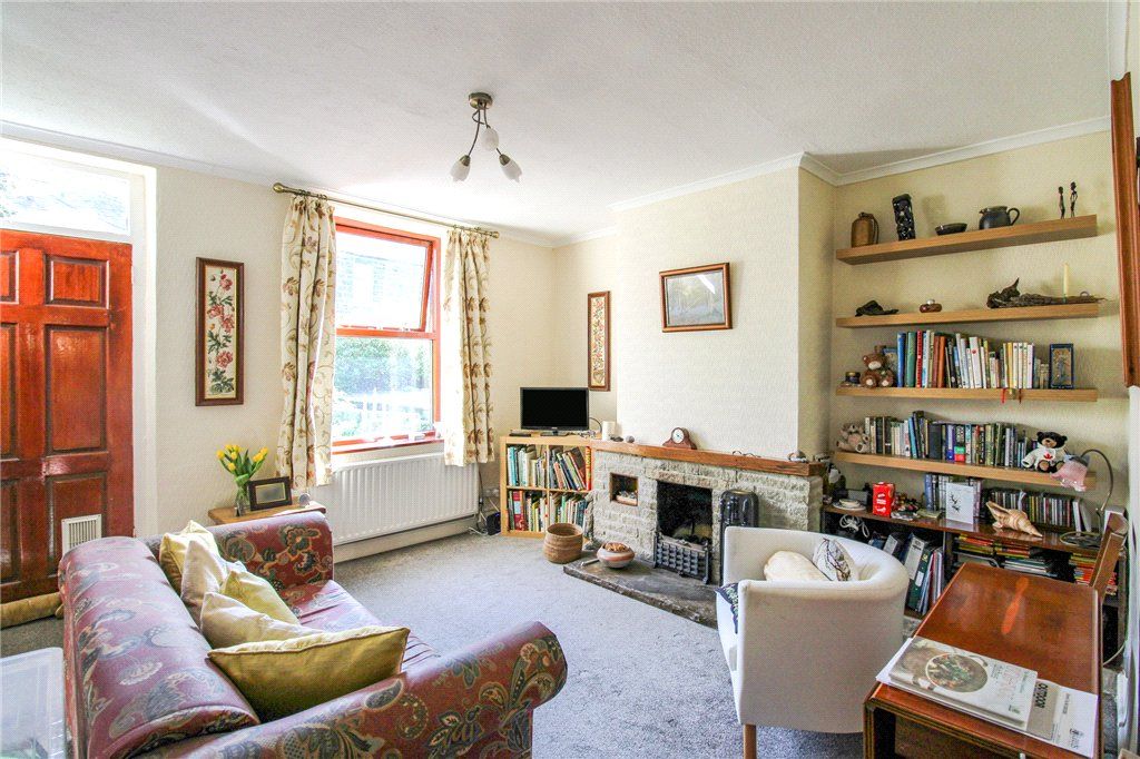 Property photo 3 of 10 Sitting Room