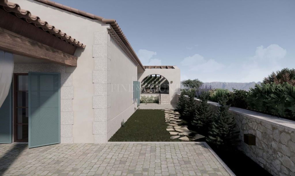 Property photo 3 of 30