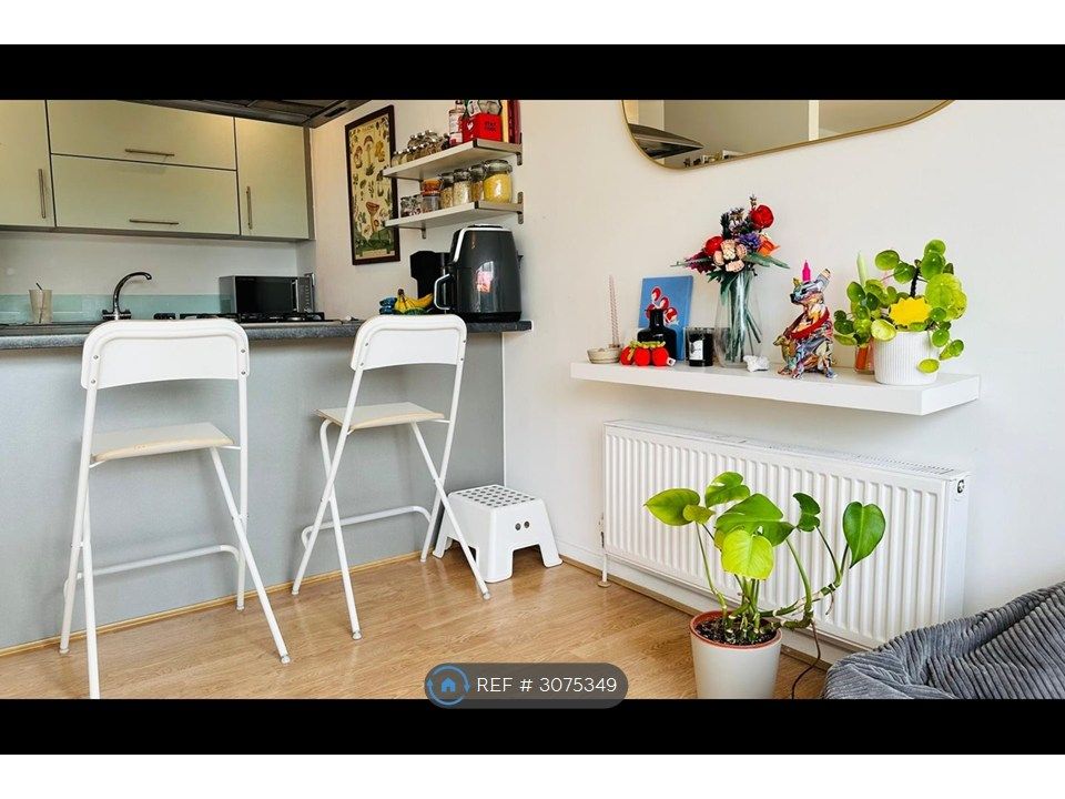Property photo 3 of 15 Breakfast Bar