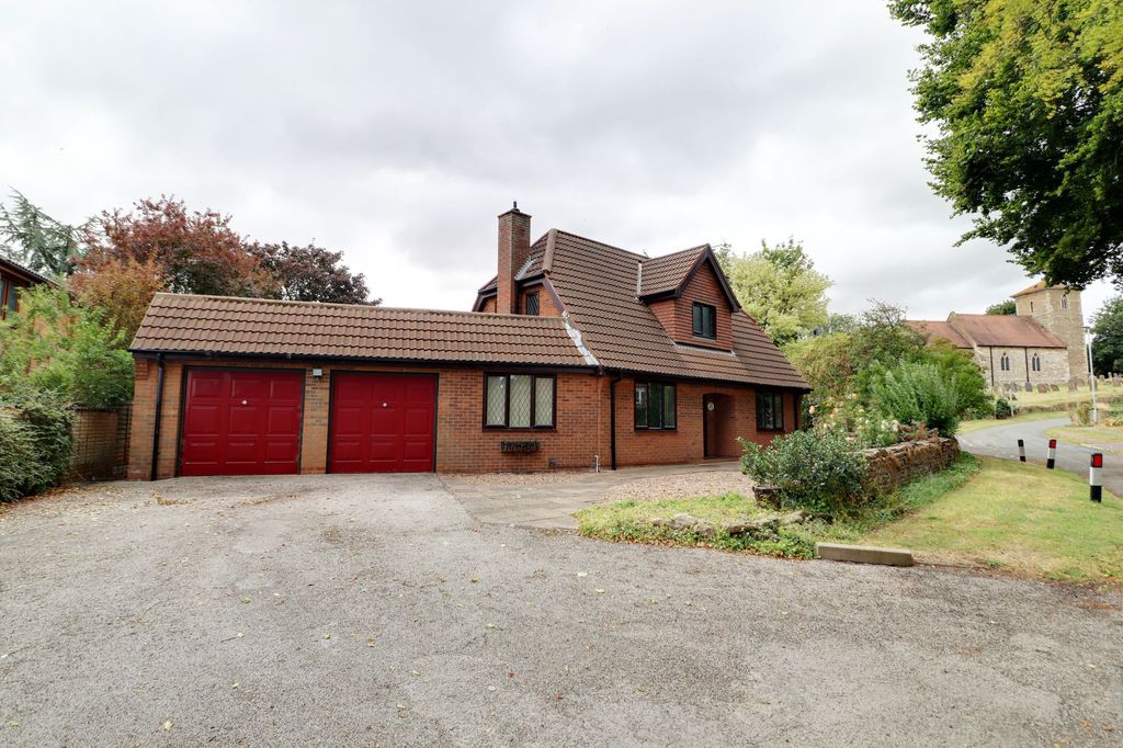Property photo 1 of 26
