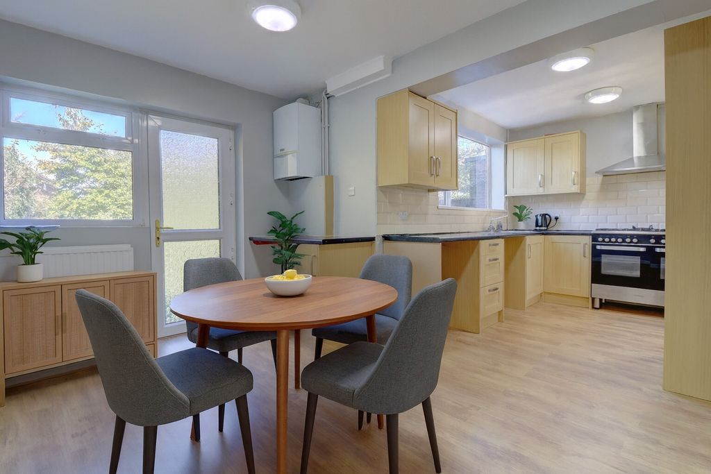 Property photo 3 of 10 Picture No. 38