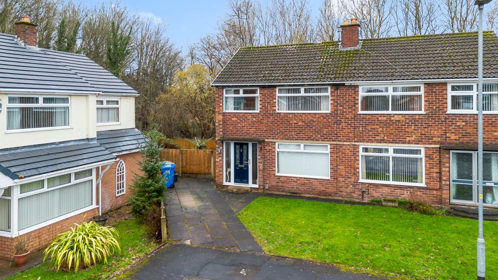 Property photo 1 of 17