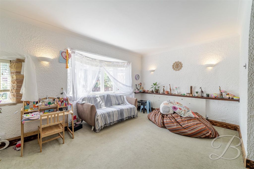 Property photo 3 of 26 Ccltd-25.Jpg