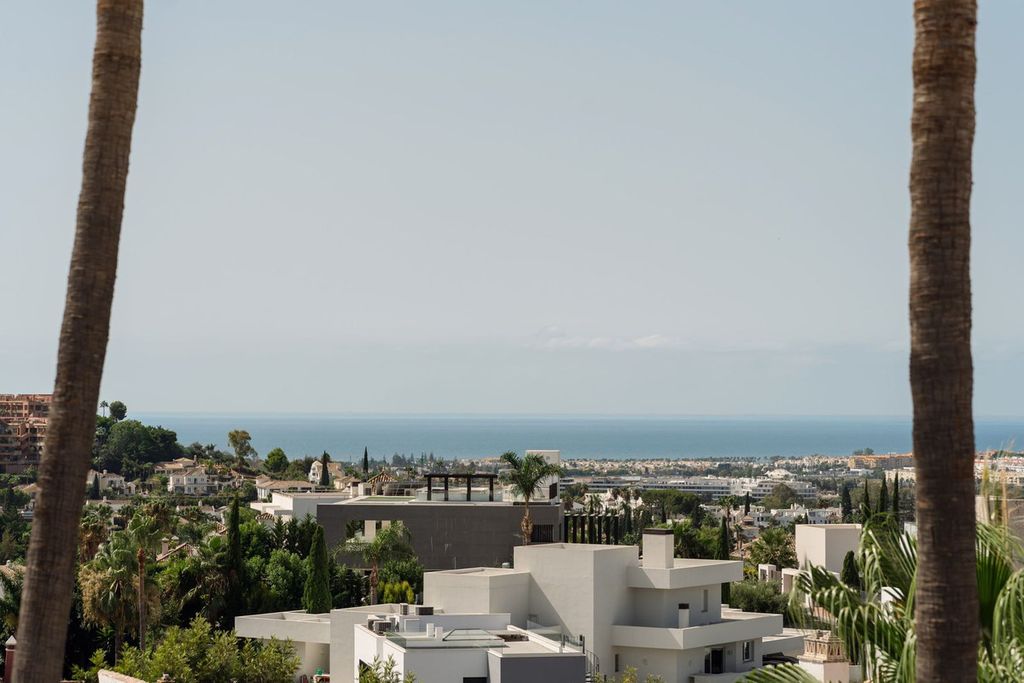 Property photo 3 of 34