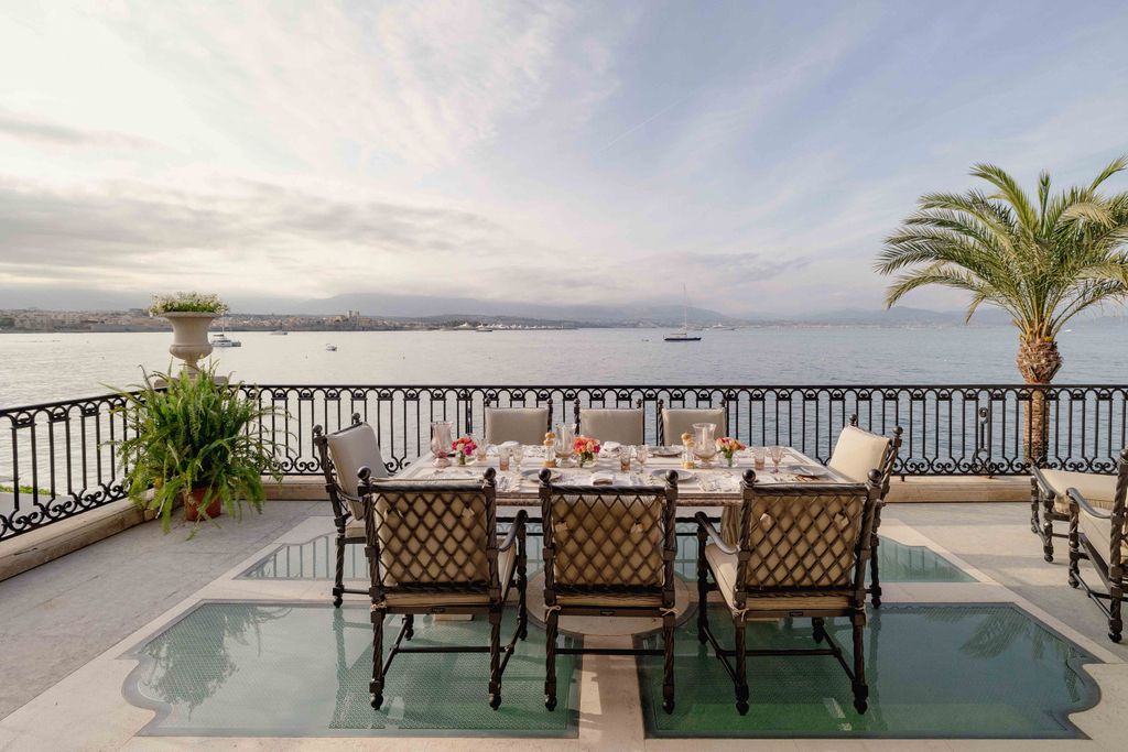 Property photo 3 of 30