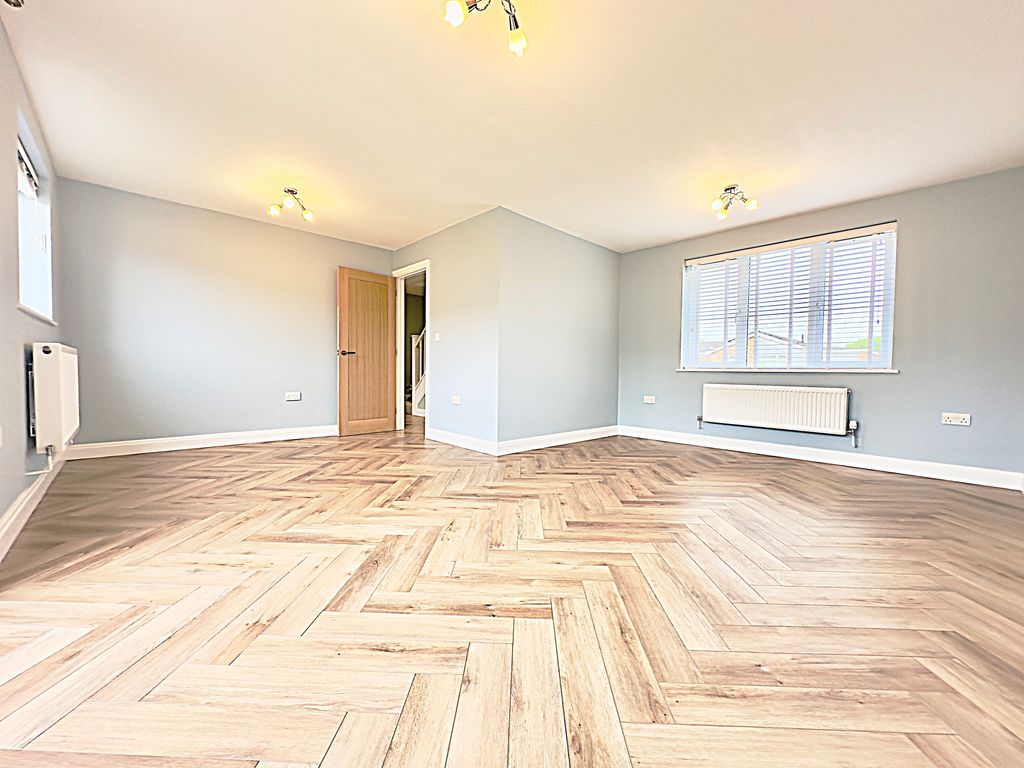 Property photo 2 of 25