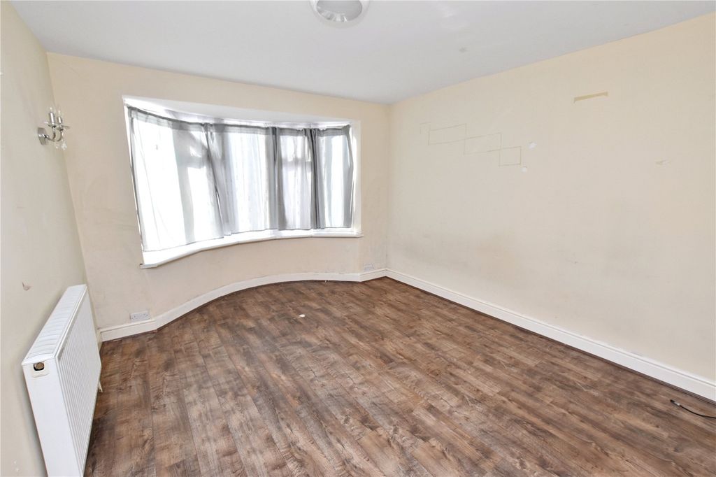 Property photo 2 of 11 Picture No. 02