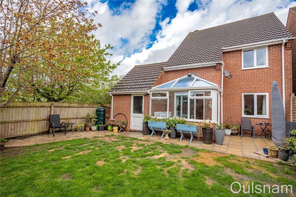 Property photo 2 of 33 Picture No. 37