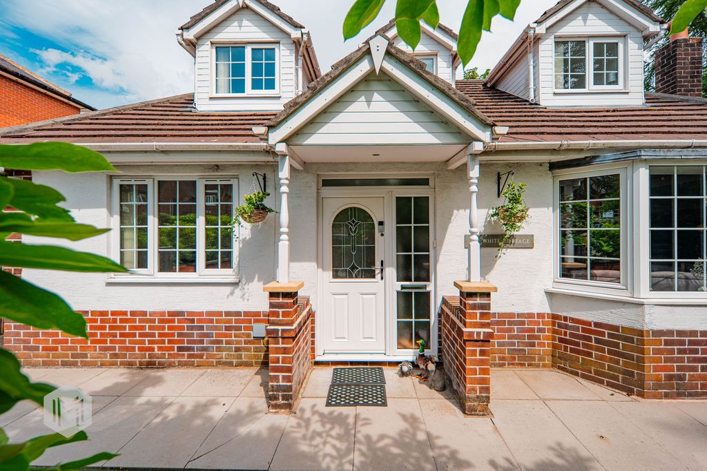 Property photo 1 of 46