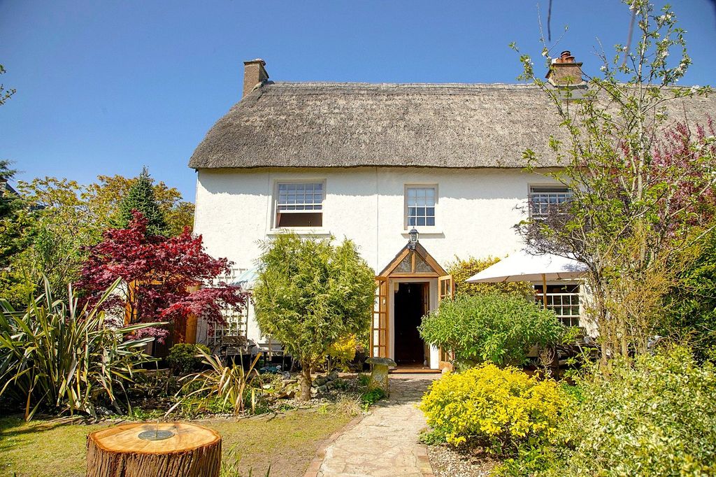 Property photo 1 of 39 Front