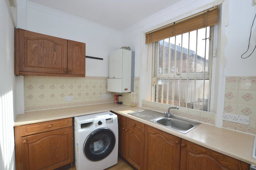Property photo 1 of 8 Picture No. 04