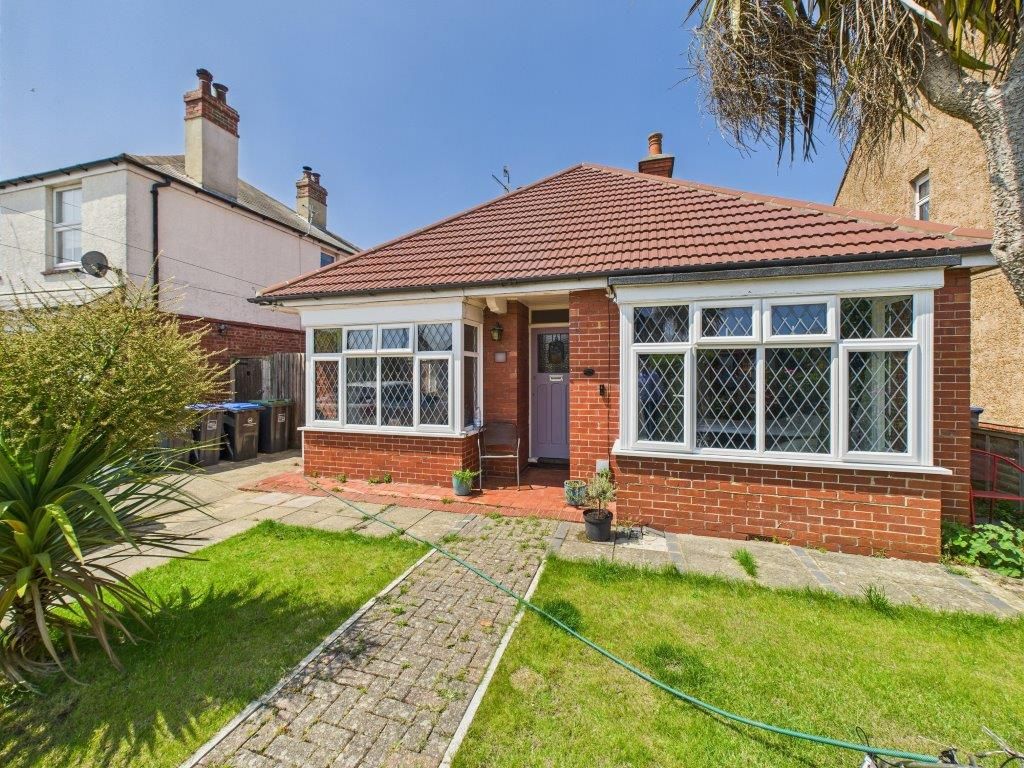 Property photo 1 of 11
