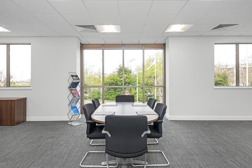 Property photo 2 of 5 215219_1719Lh_Img_06_0001.Jpeg