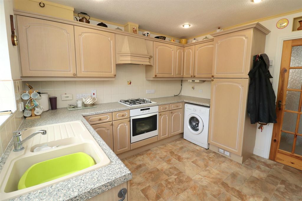 Property photo 3 of 11 Img_1180.Jpg