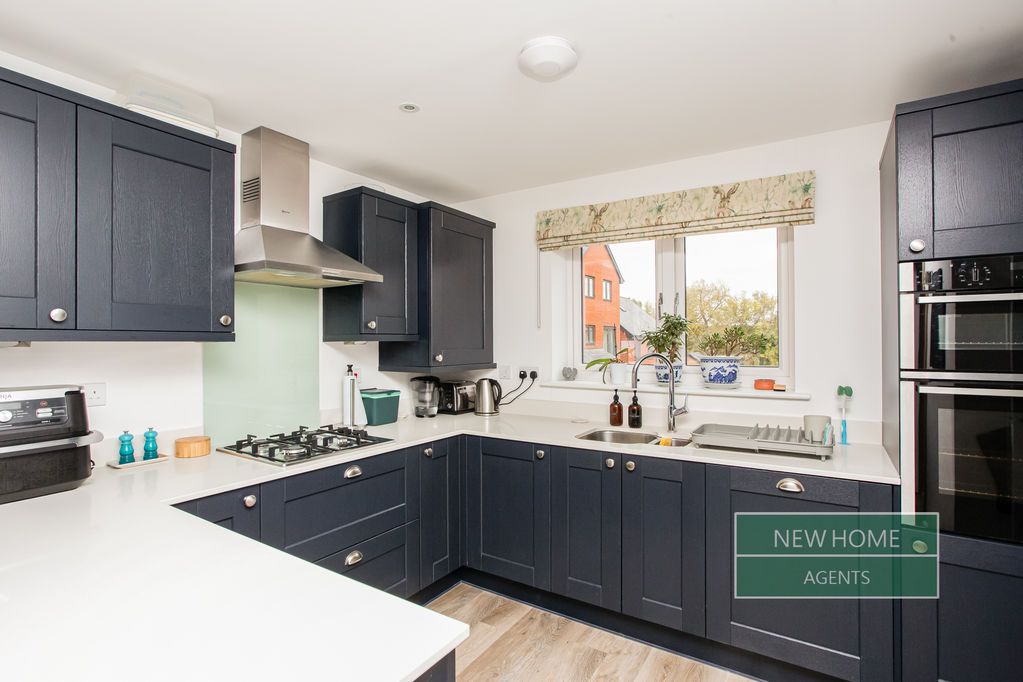 Property photo 2 of 28 Photo 15