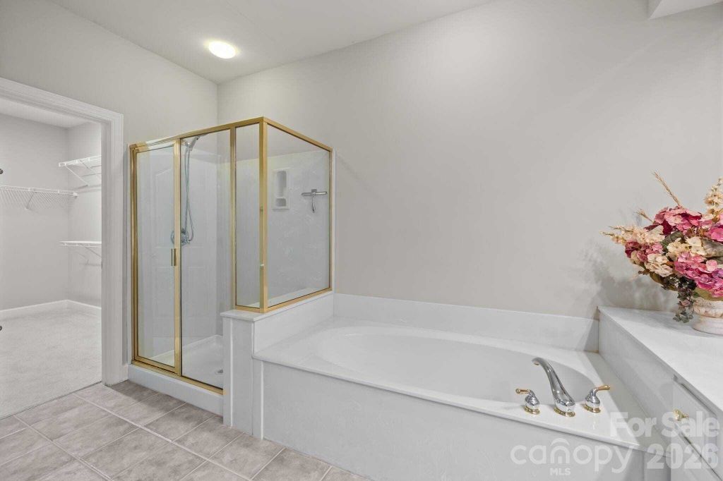 Property photo 2 of 5 <Alttext/>