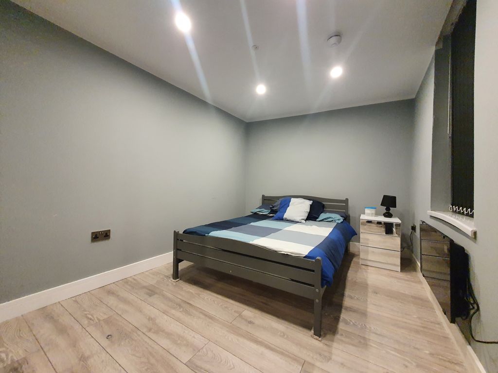 Property photo 3 of 7 Gallery