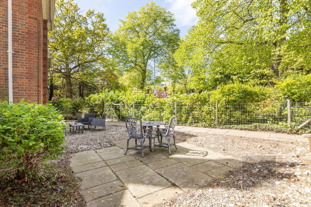 Additional image 20 of 4 bed flat for saleCamberley Road, Norwich NR4