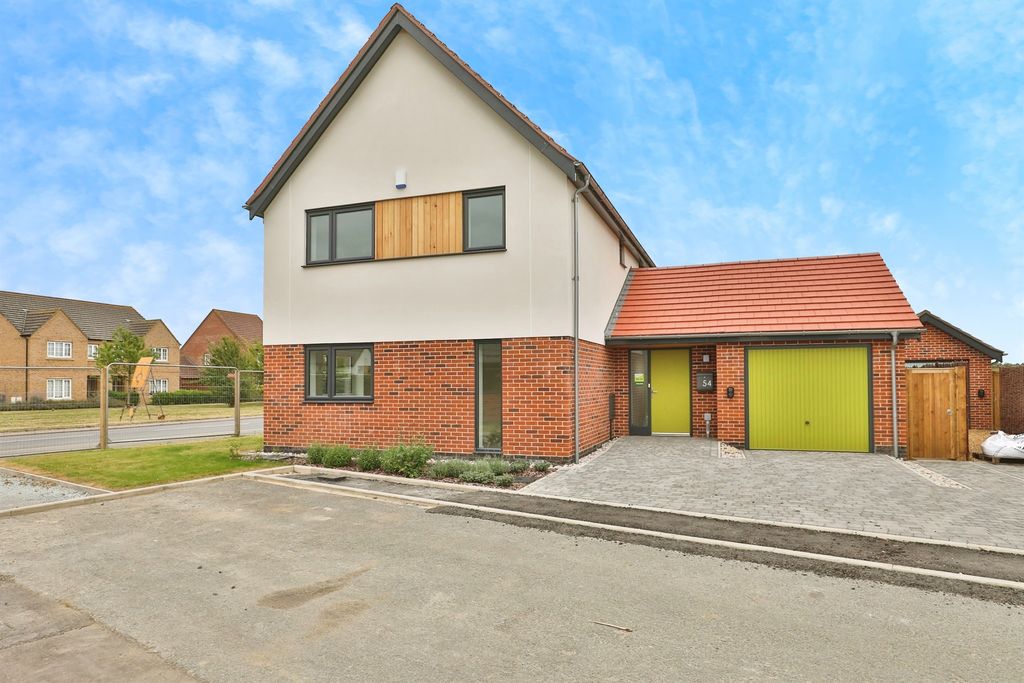 Property photo 1 of 15