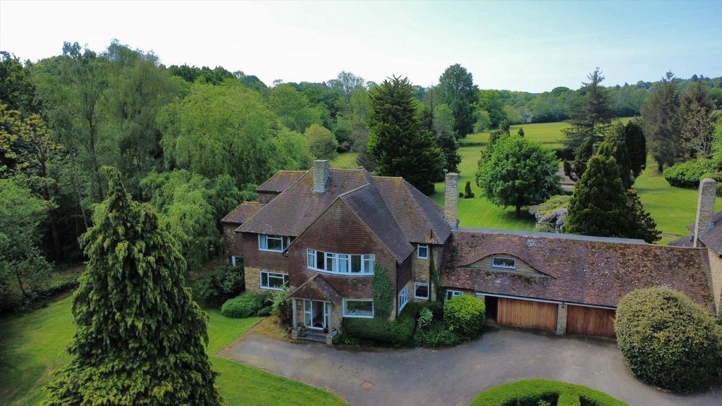 Property photo 2 of 17 Image