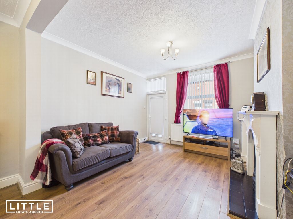 Property photo 3 of 25 Photo 20