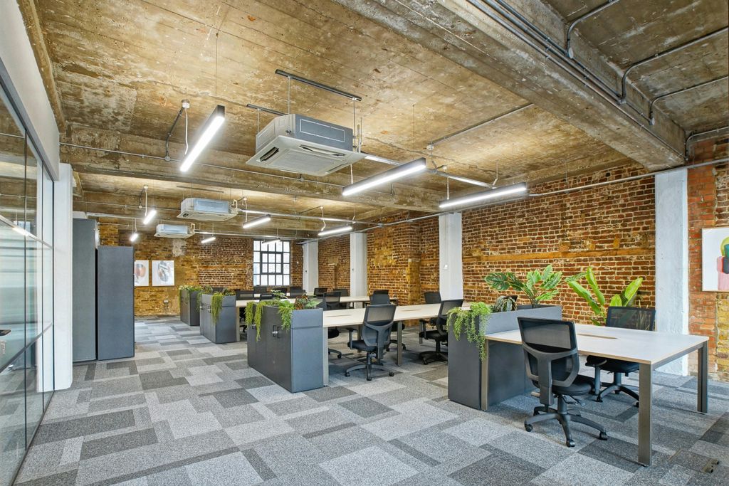 Property photo 1 of 24 Dsc01302.Jpg