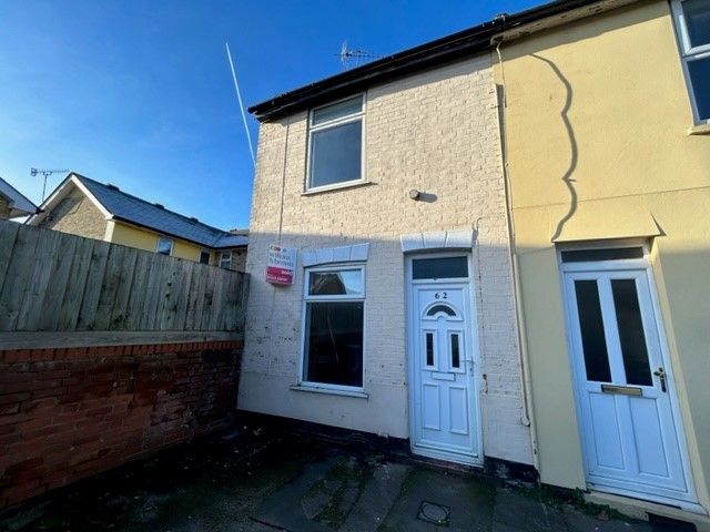 Property photo 1 of 10 Front