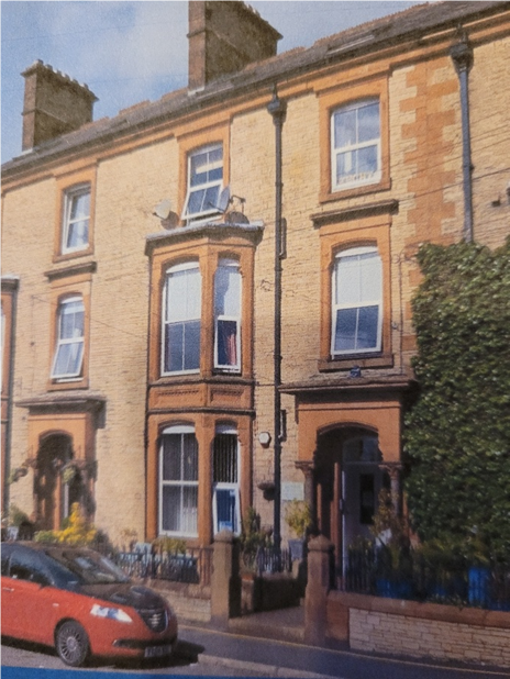 Property photo 1 of 3