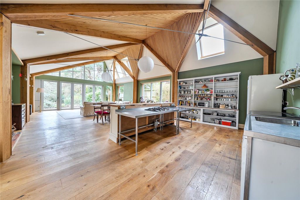 Property photo 2 of 24 Picture No. 02