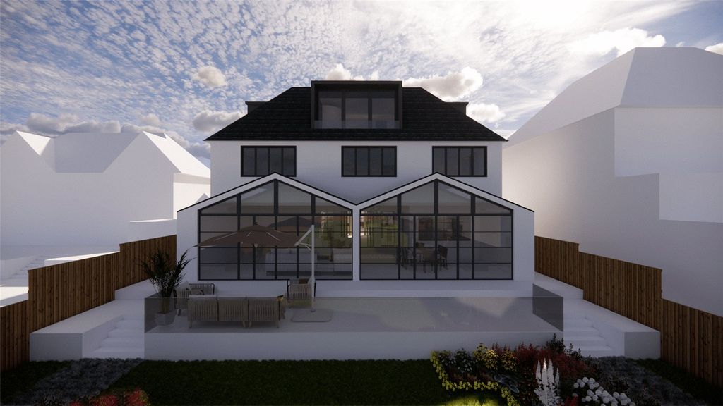 Property photo 3 of 10 Picture No. 25