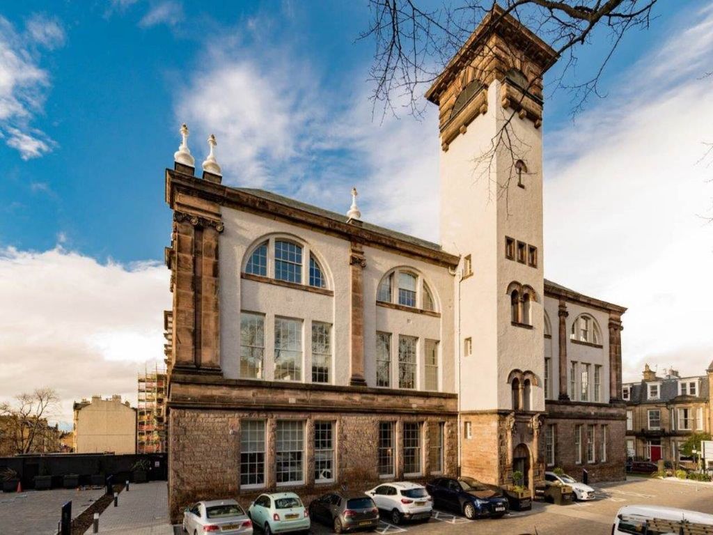 Property photo 1 of 12 52634_Boroughmuir_Viewforth_002