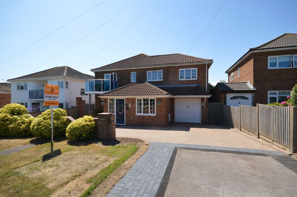 Property photo 1 of 39