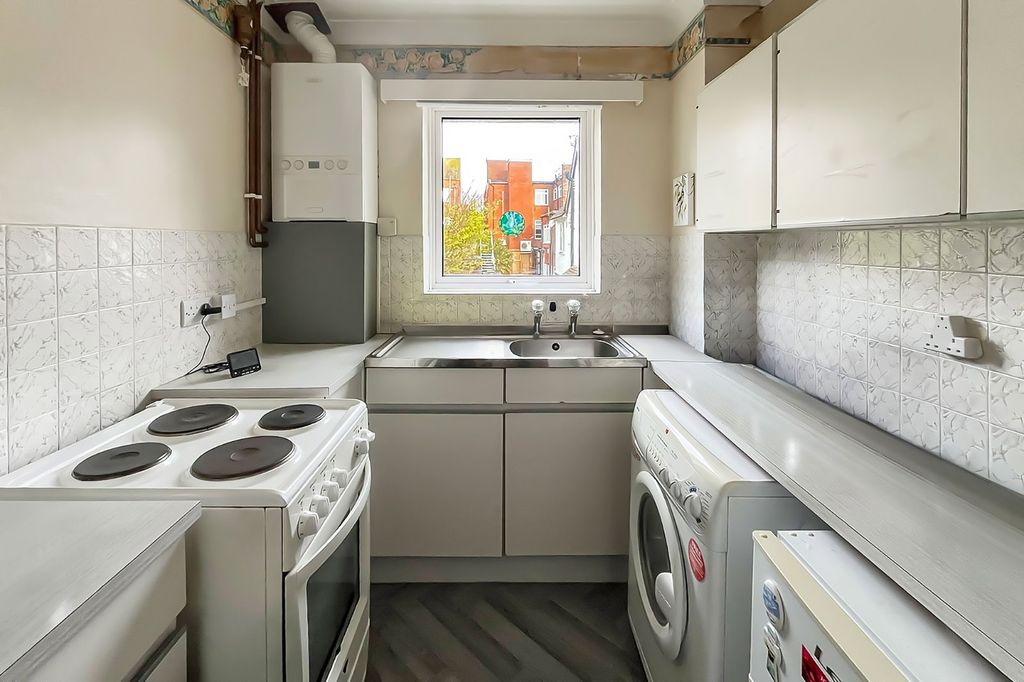 Property photo 3 of 10 Picture No. 26