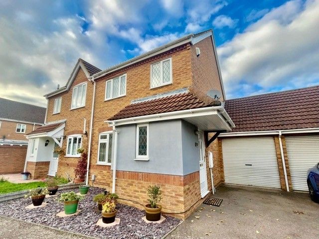 Property photo 1 of 13 Front