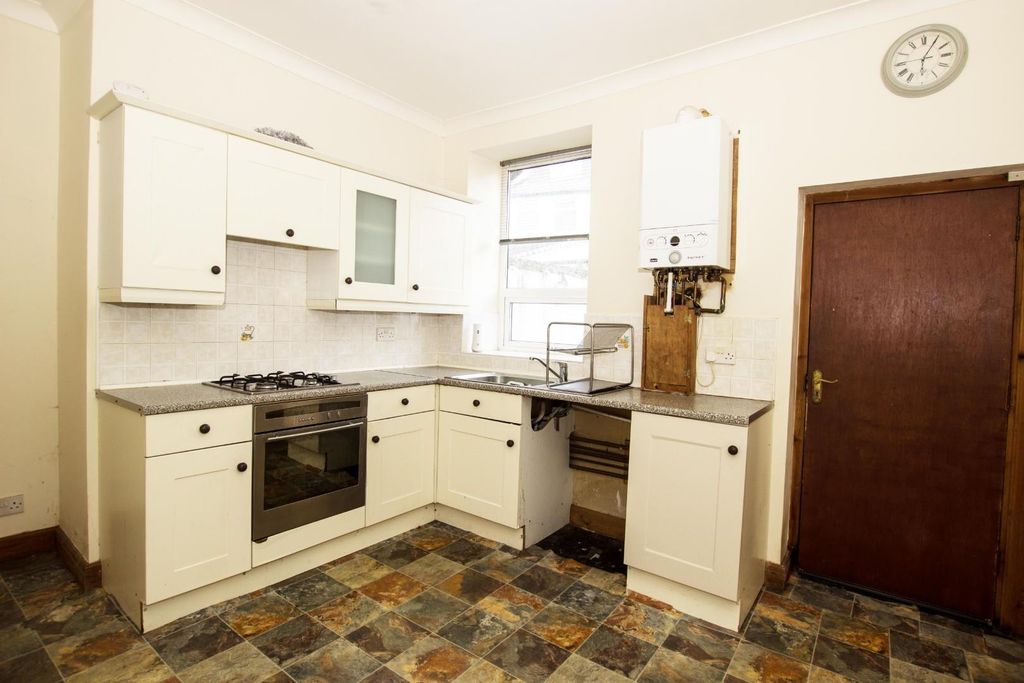 Property photo 2 of 7 Swan Street (1).Jpg
