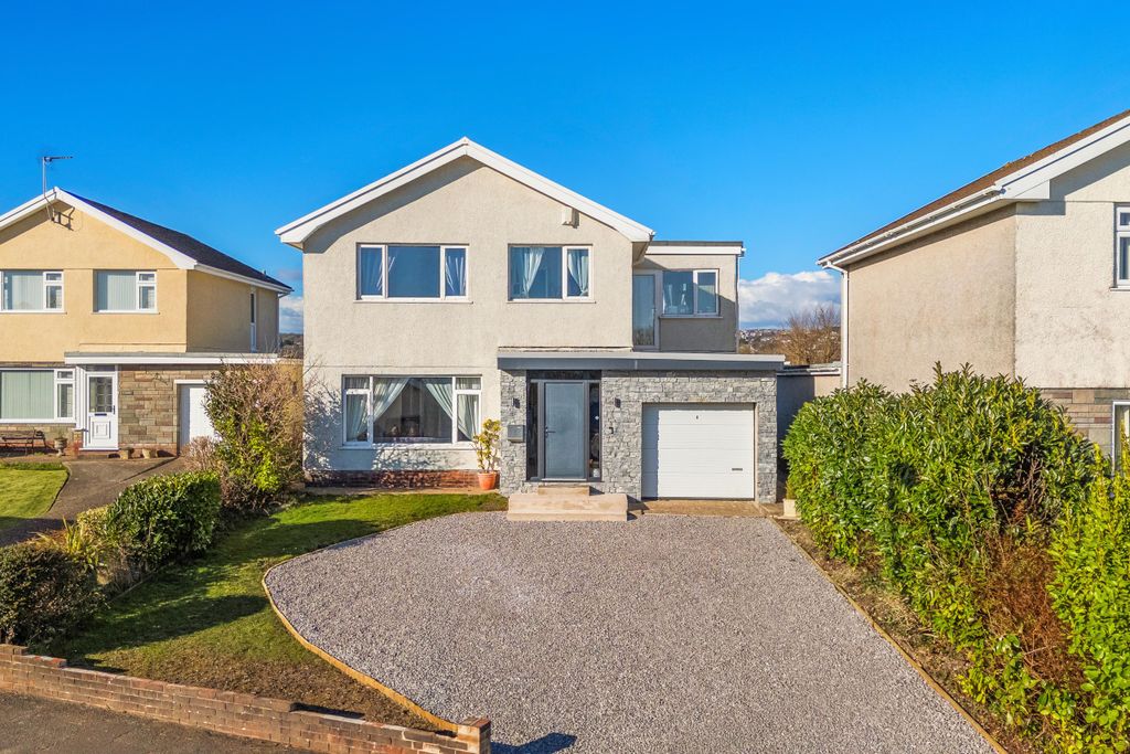Property photo 1 of 35