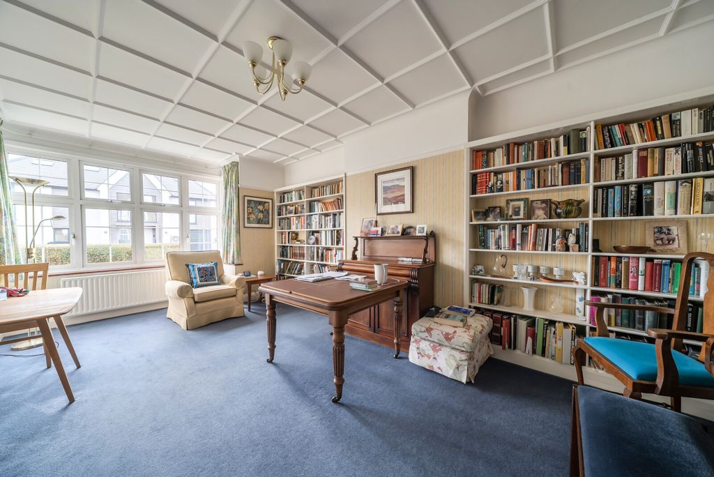 Property photo 3 of 12 1388639-19-6973A4...