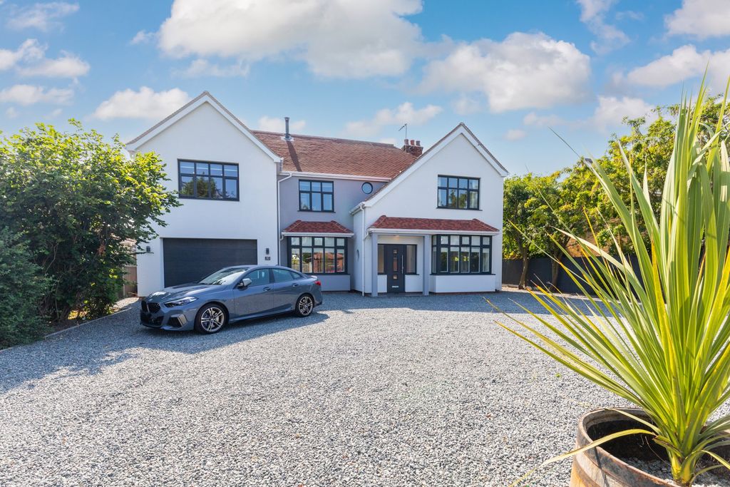 Property photo 1 of 27