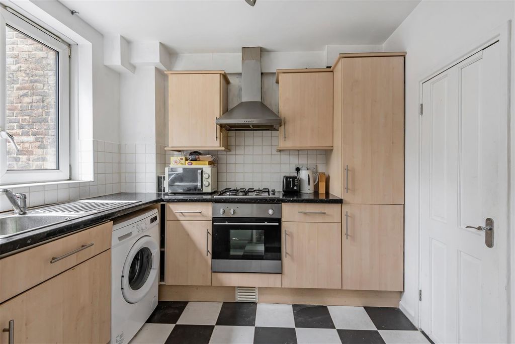 Property photo 3 of 12 900460 (4).Jpg