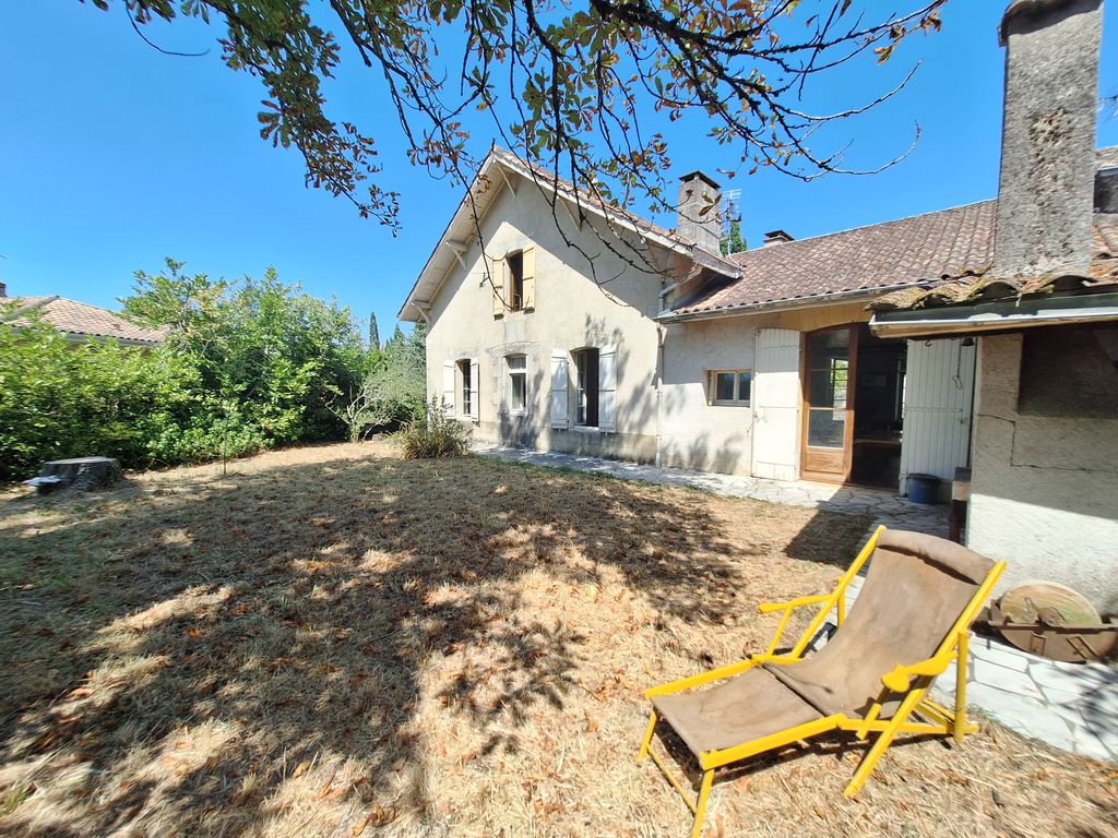 Property photo 2 of 21