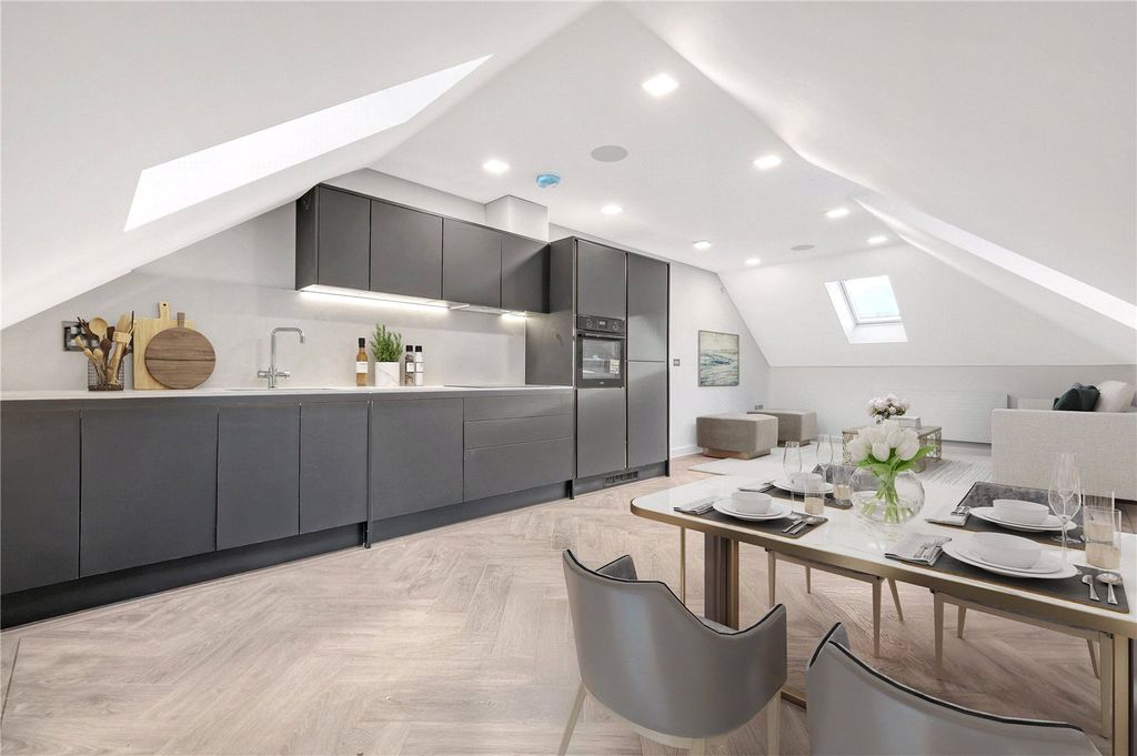 Property photo 2 of 7 Picture No. 07