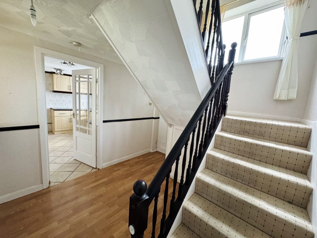 Property photo 3 of 15 Img_5031