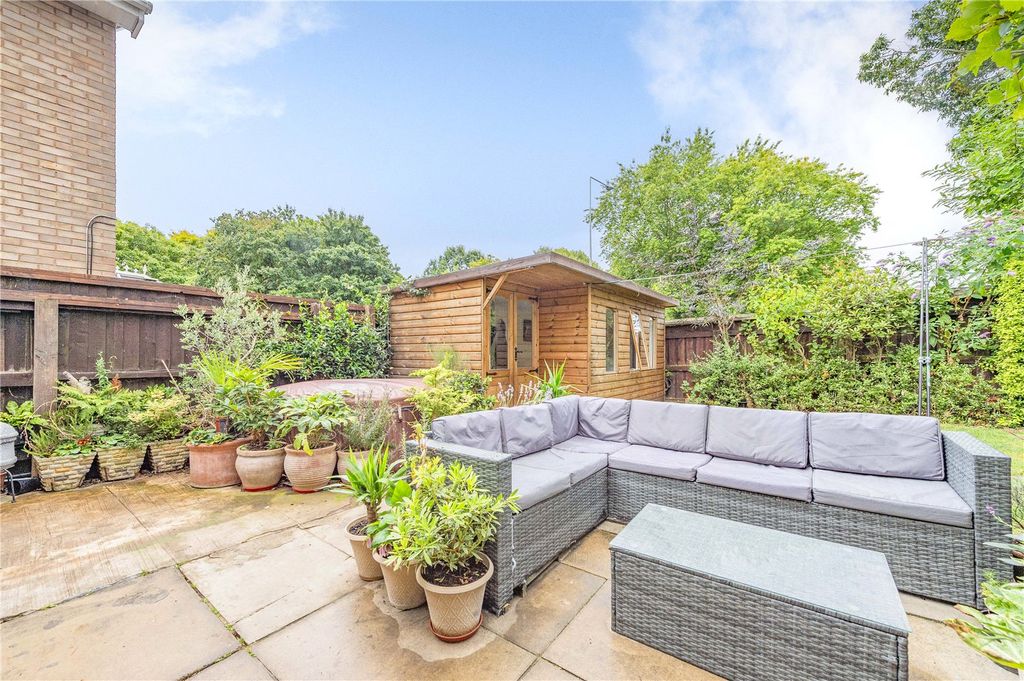 Property photo 2 of 48 Picture No. 47