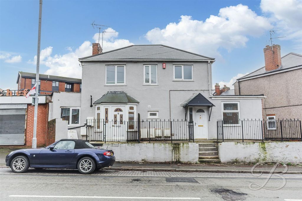 Property photo 1 of 39 B