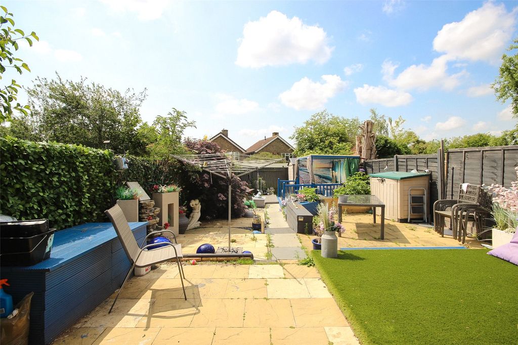 Property photo 2 of 10 Picture No. 02